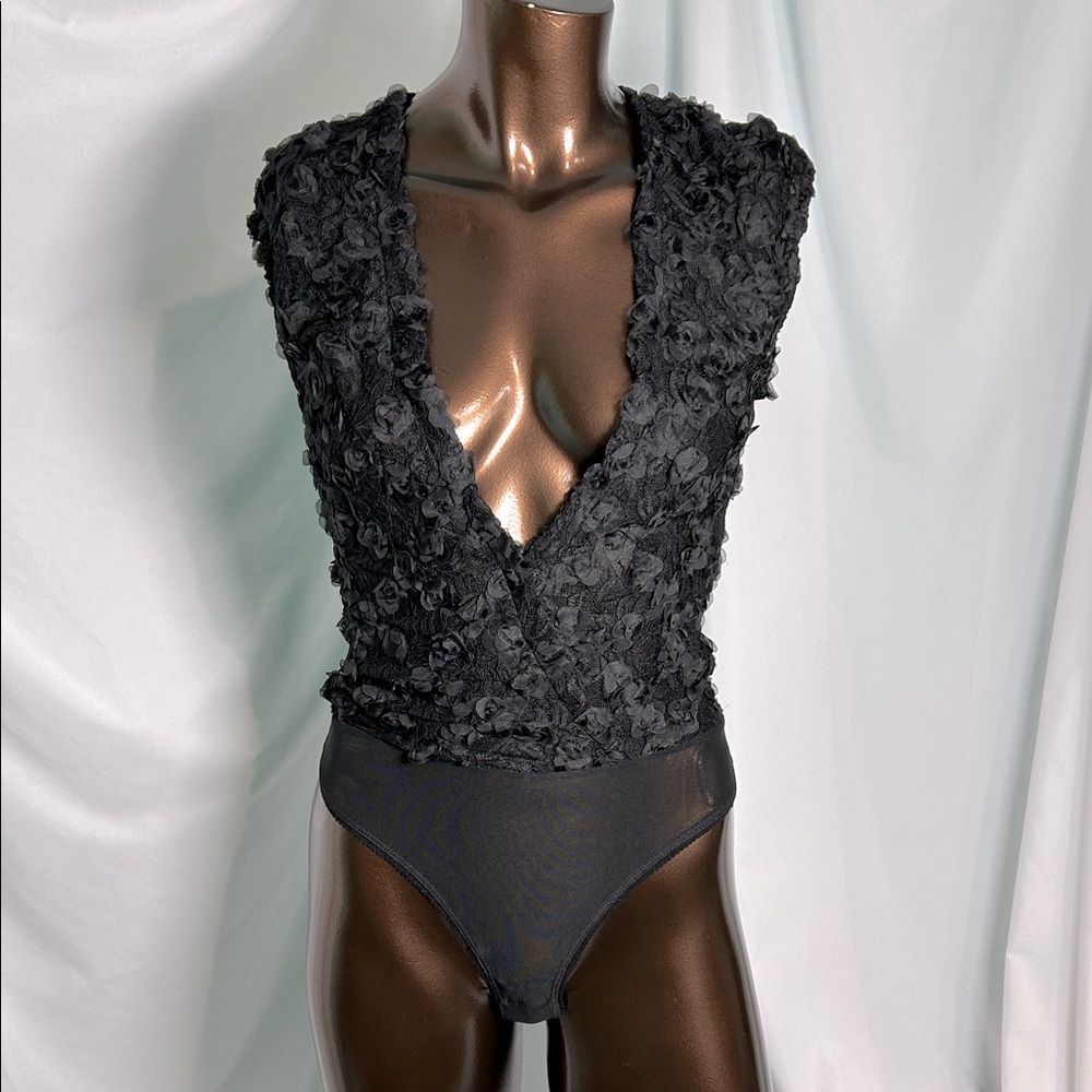 Free People 2 Haute 2 Handle Rosette Thong Bodysuit - XS - New